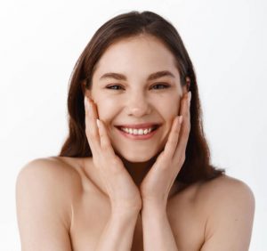 Ideal-Candidates-for-RF-Microneedling-with-Exosomes